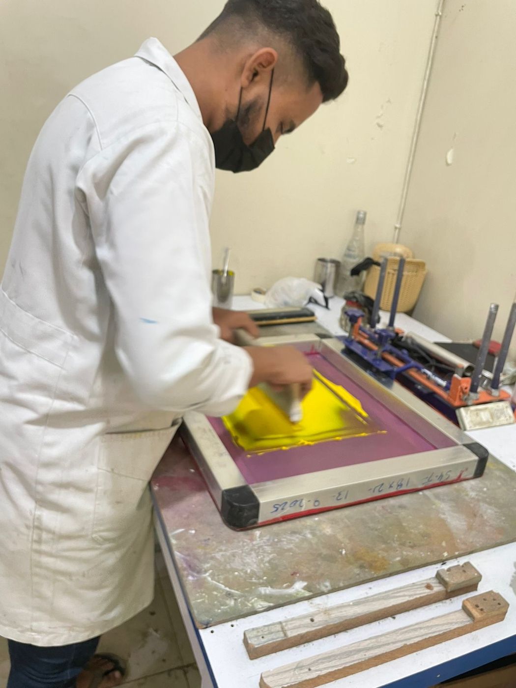 Screen printing with TDC paste